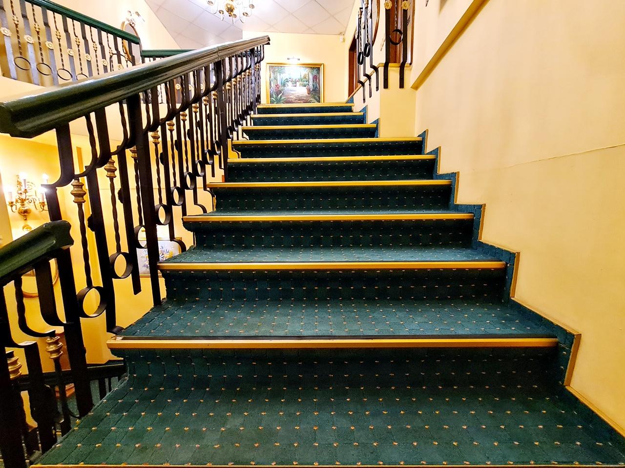 Hotel Horoscop Букурещ Екстериор снимка