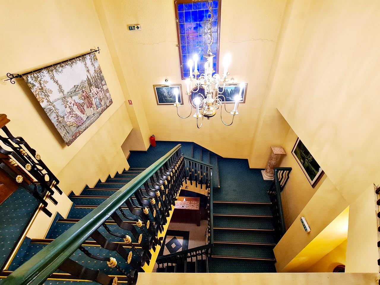 Hotel Horoscop Букурещ Екстериор снимка
